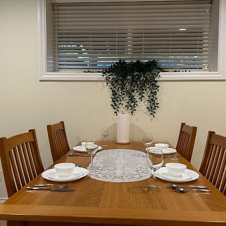 A Private Suite In Port Moody 外观 照片