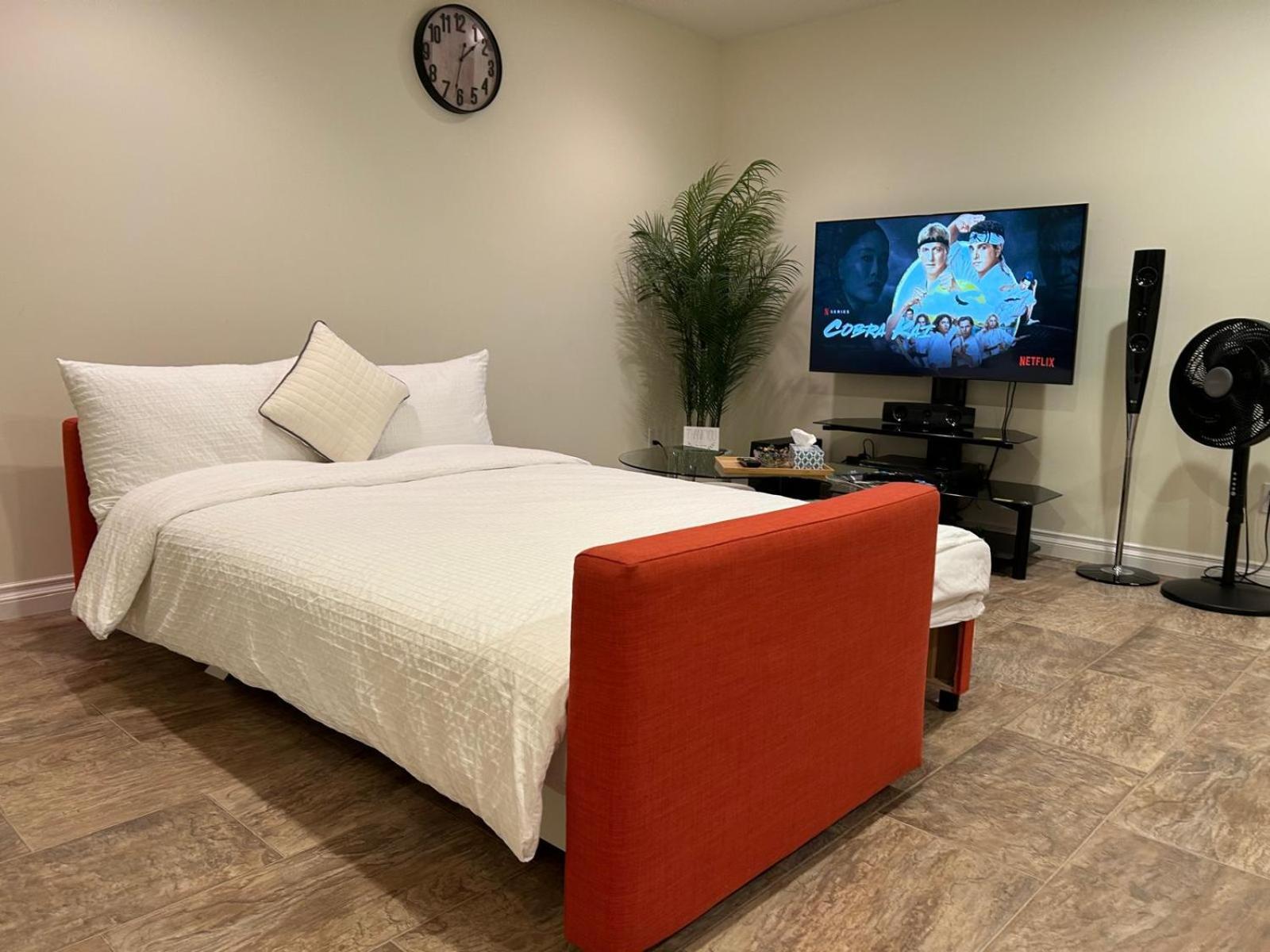 A Private Suite In Port Moody 外观 照片